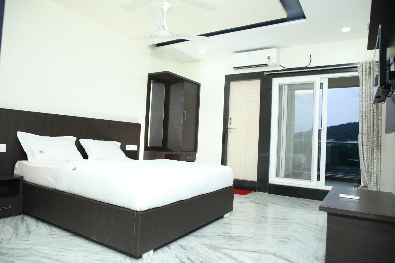 Sal Residency Annavaram Εξωτερικό φωτογραφία
