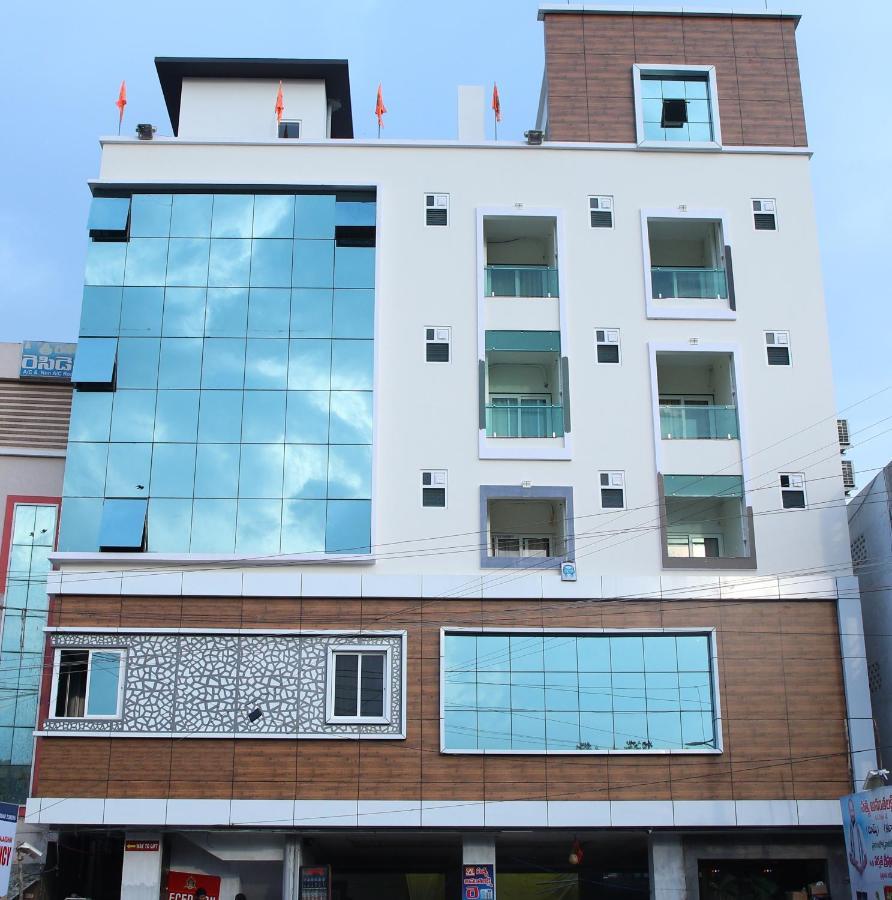 Sal Residency Annavaram Εξωτερικό φωτογραφία